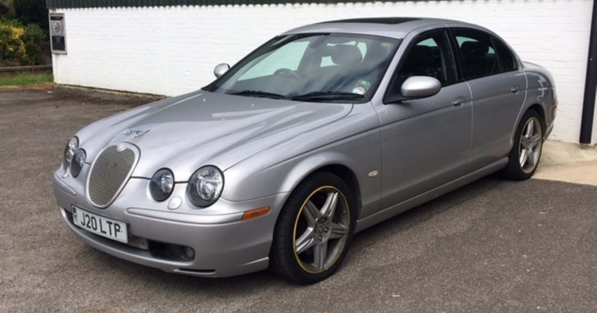 Jaguar S-type R – involved in an armed robbery! Image