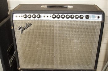 Lot 403 A mid 1970's Fender Twin Reverb guitar amplifier