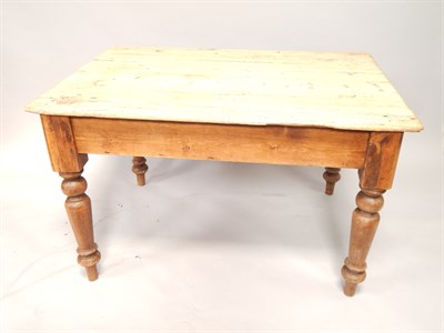 Lot 68 A Victorian pine kitchen table