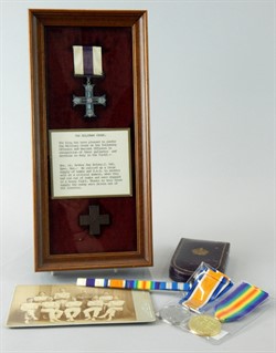 Lot 4 A First World War Military Cross, awarded to Special Lieutenant Arthur Ray Kelsey