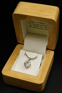 Lot 2207 A diamond pendant